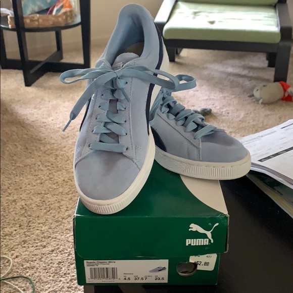 Puma Shoes - Puma classic suede